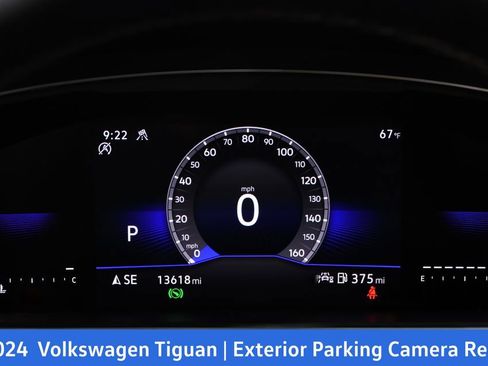 Used 2024 Volkswagen Tiguan SE image 13