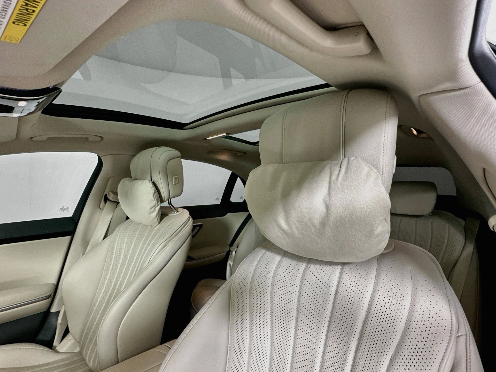 Certified 2023 Mercedes-Benz S 500 4MATIC image 24
