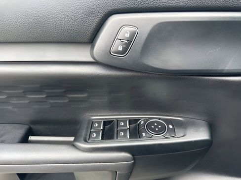 Used 2025 Ford Ranger XL image 22