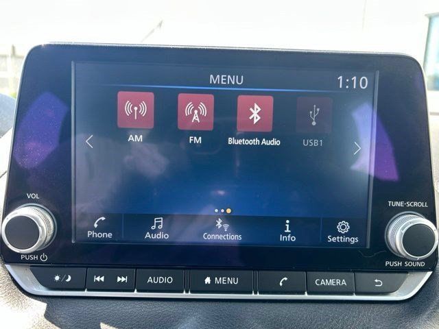Used 2024 Nissan Sentra SV FWD image 24
