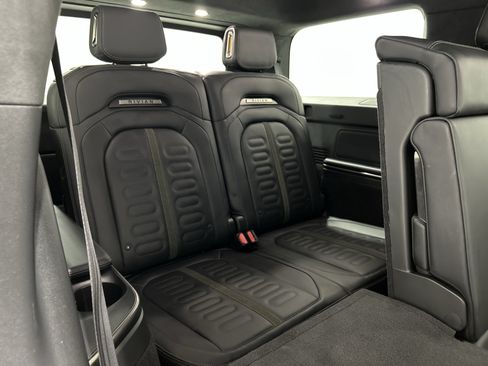 Used 2024 Rivian R1S Adventure AWD/4WD image 22