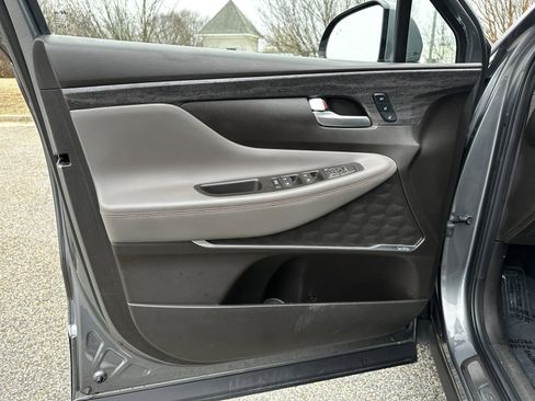 Used 2019 Hyundai Santa Fe FWD image 10