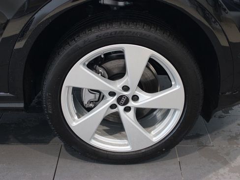 New 2025 Audi Q5 Premium Plus AWD/4WD image 34