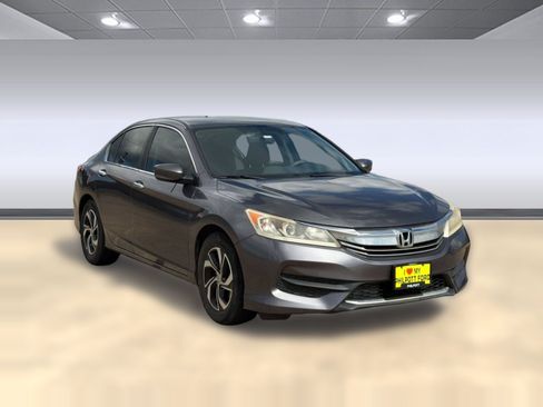 Used 2016 Honda Accord LX image 7