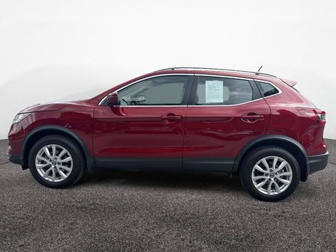 Used 2021 Nissan Rogue Sport SV FWD image 4