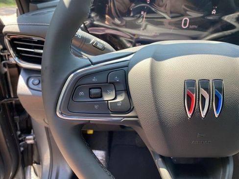 New 2025 Buick Envista Avenir image 13