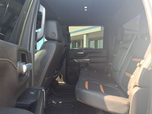 Used 2021 GMC Sierra 2500 AT4 w/ Gooseneck/5TH Wheel Package AWD/4WD image 12