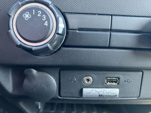 Used 2013 Ford F150 STX w/ Mid Equipment Group AWD/4WD image 22