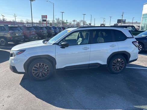 Certified 2025 Subaru Forester Sport image 9