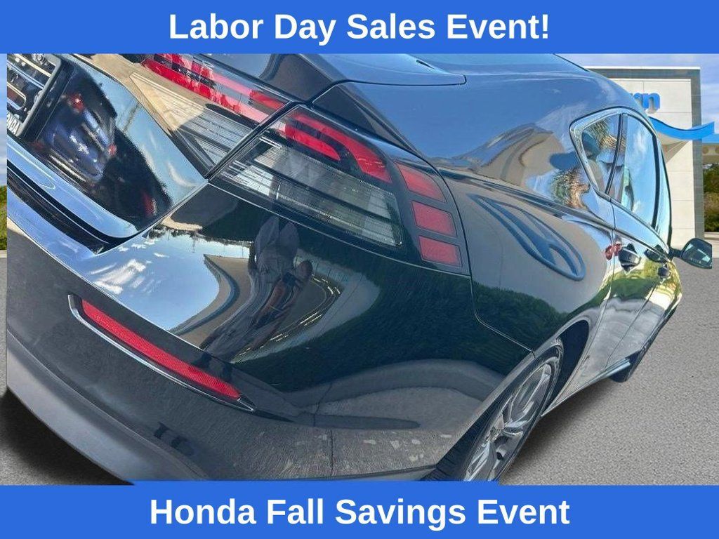 Used 2024 Honda Accord EX image 9