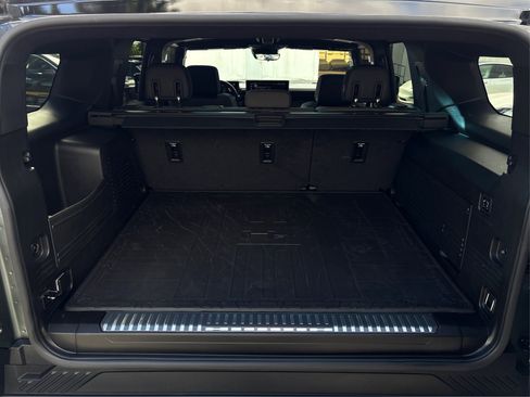 Used 2024 GMC Hummer EV 3X w/ LPO, Cargo Utility Package image 11