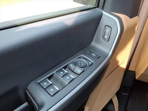 Used 2025 Ford F350 XLT w/ FX4 Off-Road Package AWD/4WD image 18