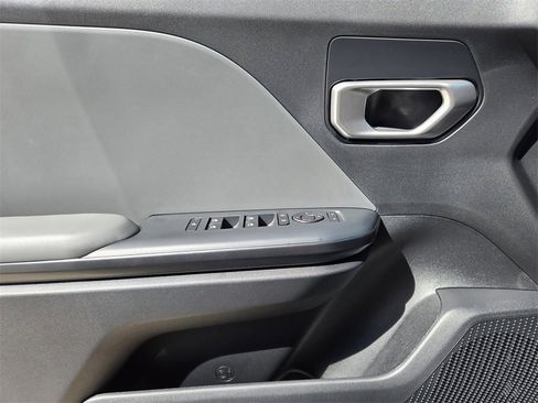 New 2026 Kia K4 LXS image 16