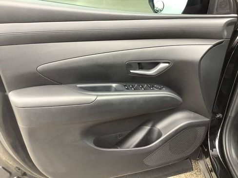 Certified 2025 Hyundai Santa Cruz SE image 14