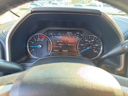 Used 2020 Ford F350 Lariat image 34