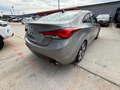 Used 2014 Hyundai Elantra Base 2dr Coupe w/ Option Group 2 image 12