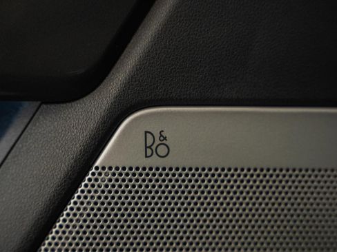 Used 2023 Ford F150 Lariat w/ Equipment Group 502A High image 52