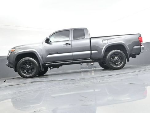 Used 2016 Toyota Tacoma SR5 w/ SR5 Appearance Package (SN) AWD/4WD image 33