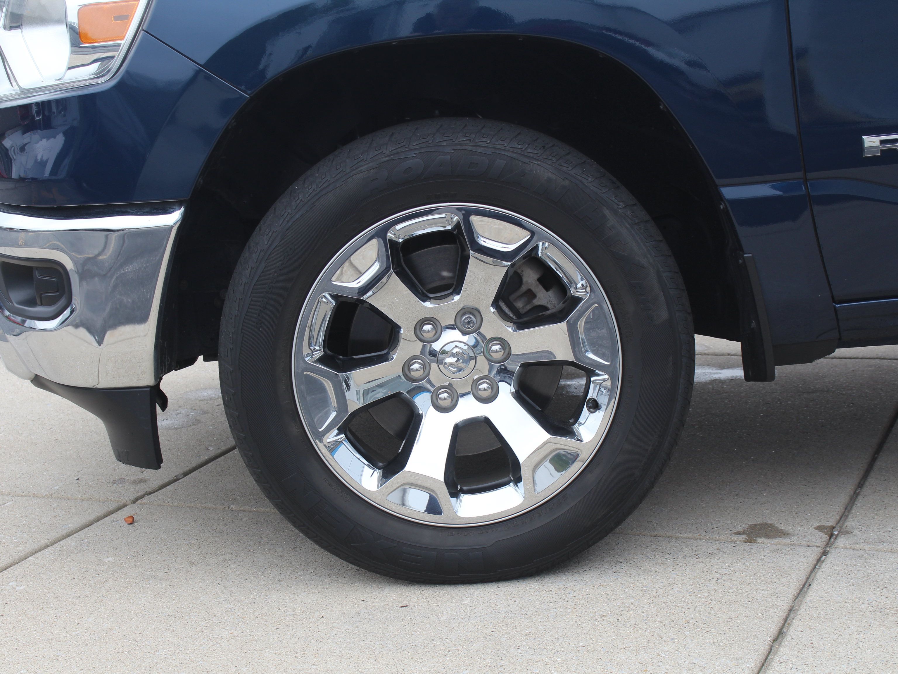 Used 2022 RAM 1500 Big Horn AWD/4WD image 30