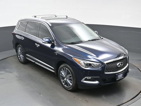 Used 2019 INFINITI QX60 Luxe w/ Sensory Package AWD/4WD image 43