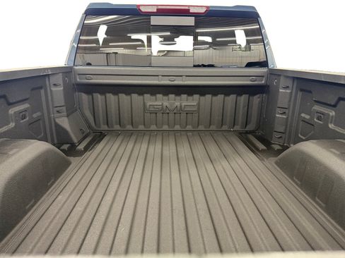 Used 2024 GMC Sierra 1500 Elevation w/ Preferred Package AWD/4WD image 27
