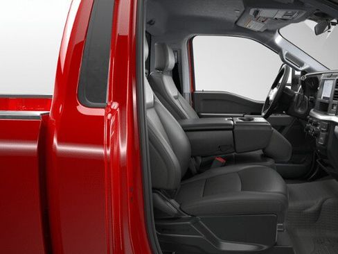 New 2026 Ford F250 XLT w/ FX4 Off-Road Package AWD/4WD image 24