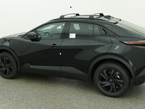 New 2026 Toyota C-HR AWD/4WD image 7