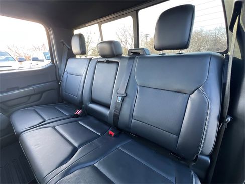 Used 2025 Ford F150 Lariat w/ Equipment Group 501A Mid image 35