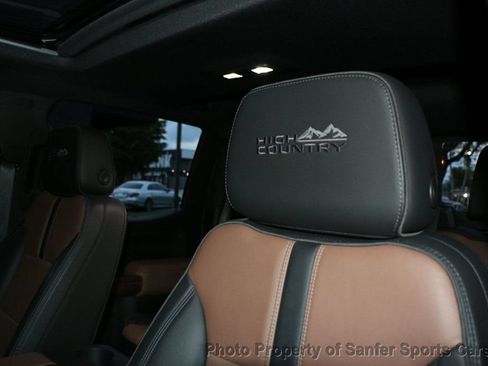 Used 2021 Chevrolet Silverado 1500 High Country w/ Technology Package AWD/4WD image 38