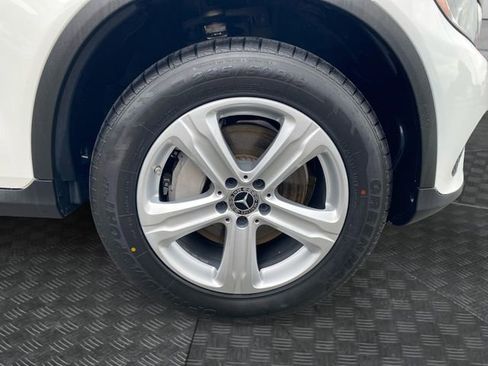 Used 2019 Mercedes-Benz GLC 300 image 36