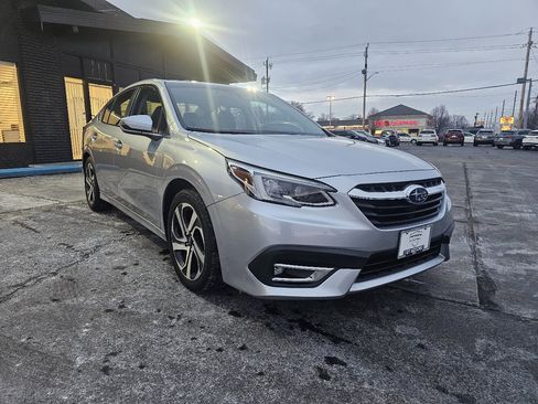 Used 2022 Subaru Legacy Limited XT image 3