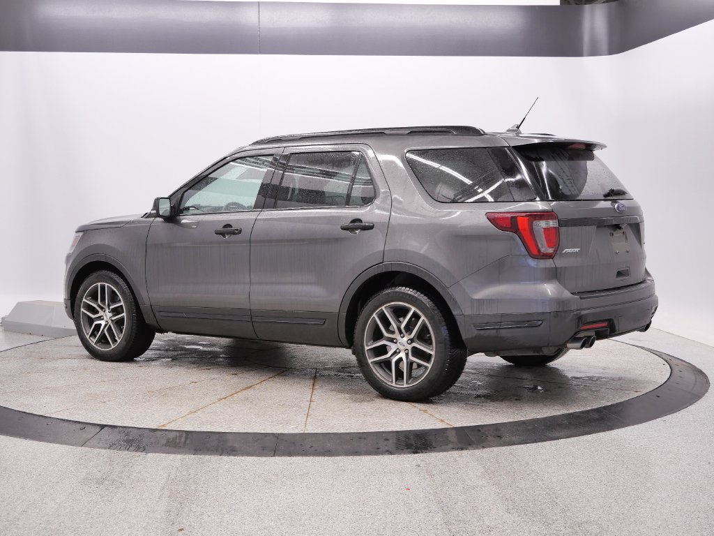 Used 2018 Ford Explorer Sport w/ Equipment Group 401A AWD/4WD image 3