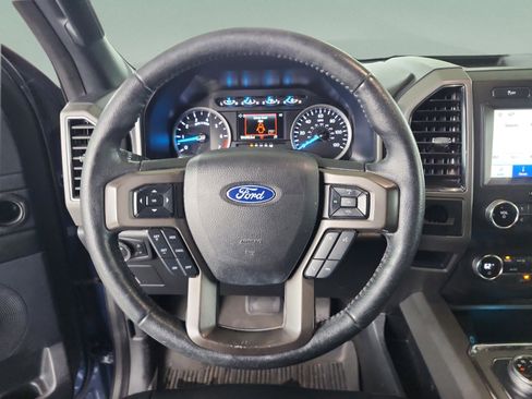 Used 2020 Ford Expedition Max XLT w/ Equipment Group 201A RWD image 9