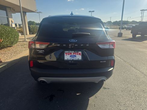 Used 2022 Ford Escape SEL image 7