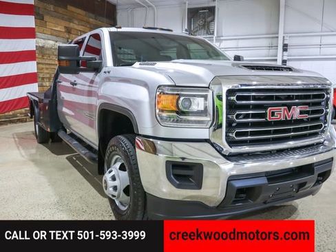 Used 2018 GMC Sierra 3500 4x4 Crew Cab w/ Sierra Convenience Package image 2