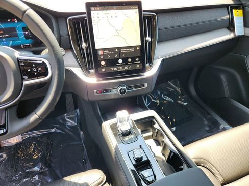 New 2026 Volvo XC90 T8 Ultra w/ Lounge Package AWD/4WD image 26