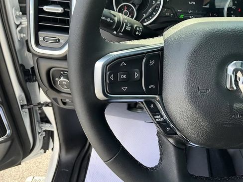 New 2026 RAM 1500 Laramie w/ Bed Utility Group AWD/4WD image 33