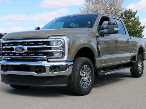 New 2026 Ford F250 Lariat w/ FX4 Off-Road Package AWD/4WD image 1