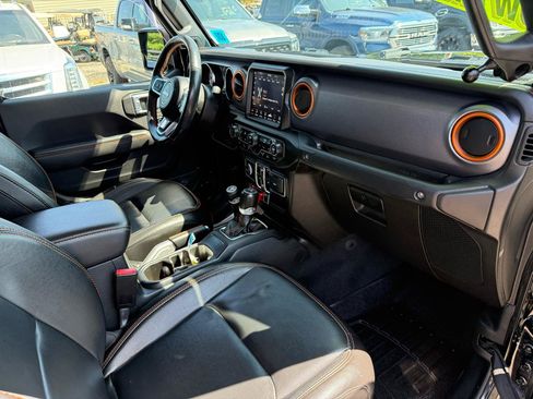 Used 2021 Jeep Gladiator Mojave AWD/4WD image 26