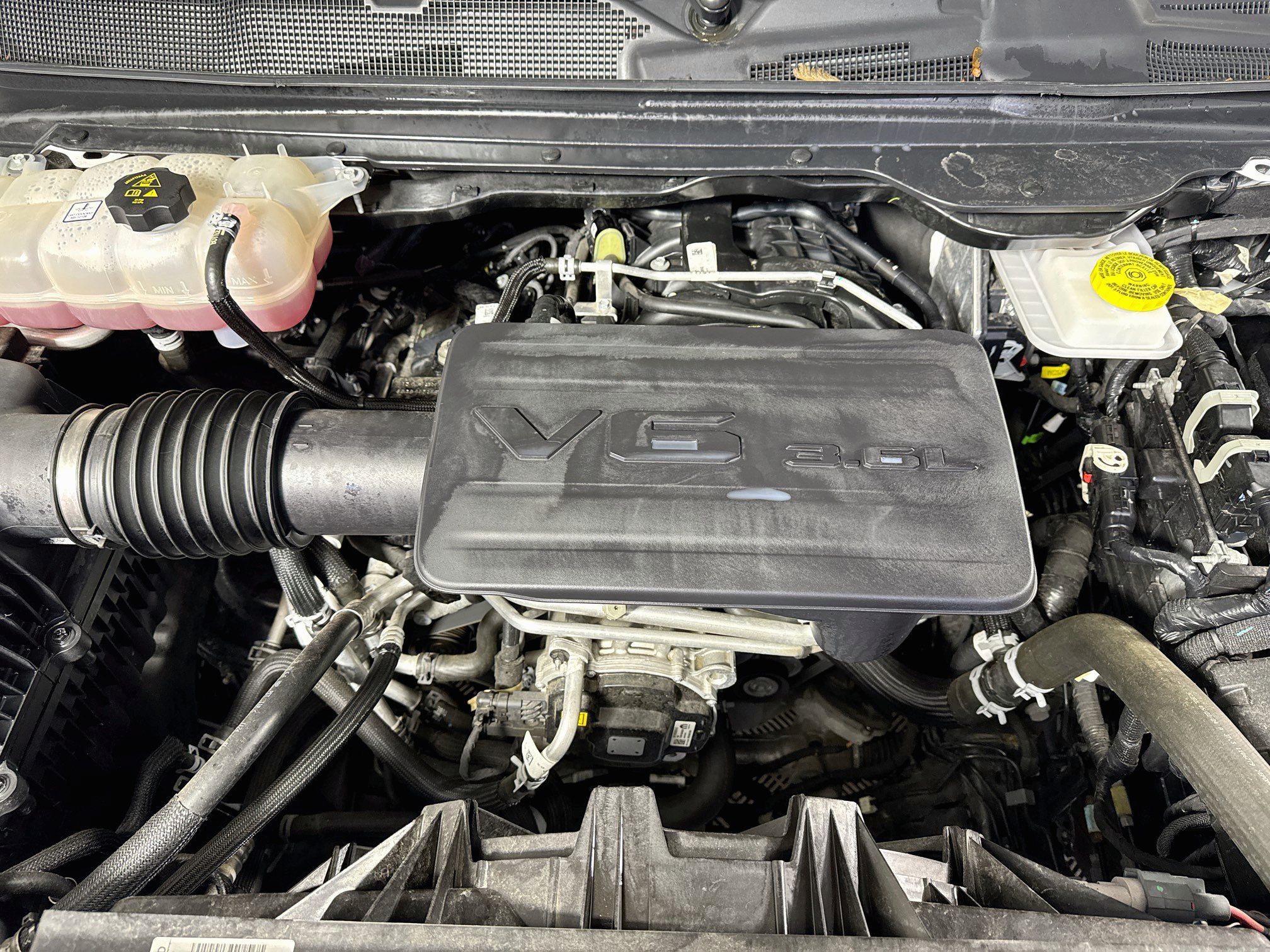 Used 2025 RAM 1500 Tradesman w/ Night Edition AWD/4WD image 4