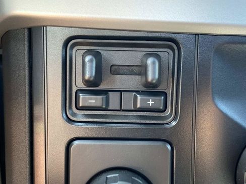 Used 2024 Ford F250 XL w/ XL Chrome Package RWD image 29