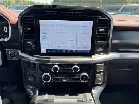 Used 2021 Ford F150 Lariat w/ Equipment Group 502A High AWD/4WD image 21