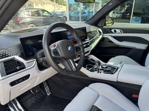 Used 2025 BMW X5 M Competition image 13