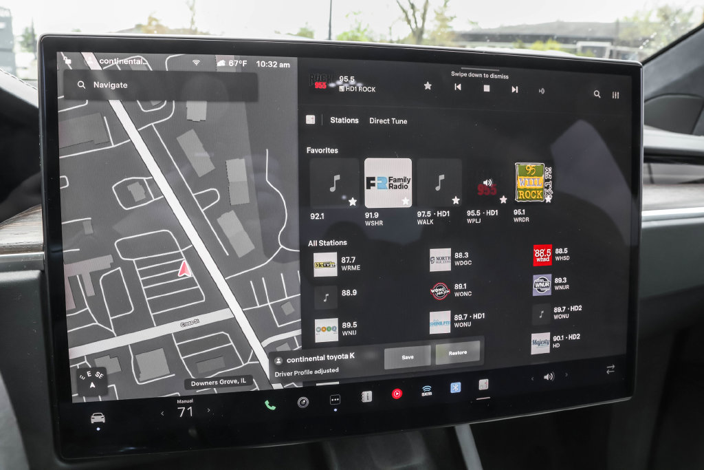 Used 2023 Tesla Model X AWD/4WD image 21