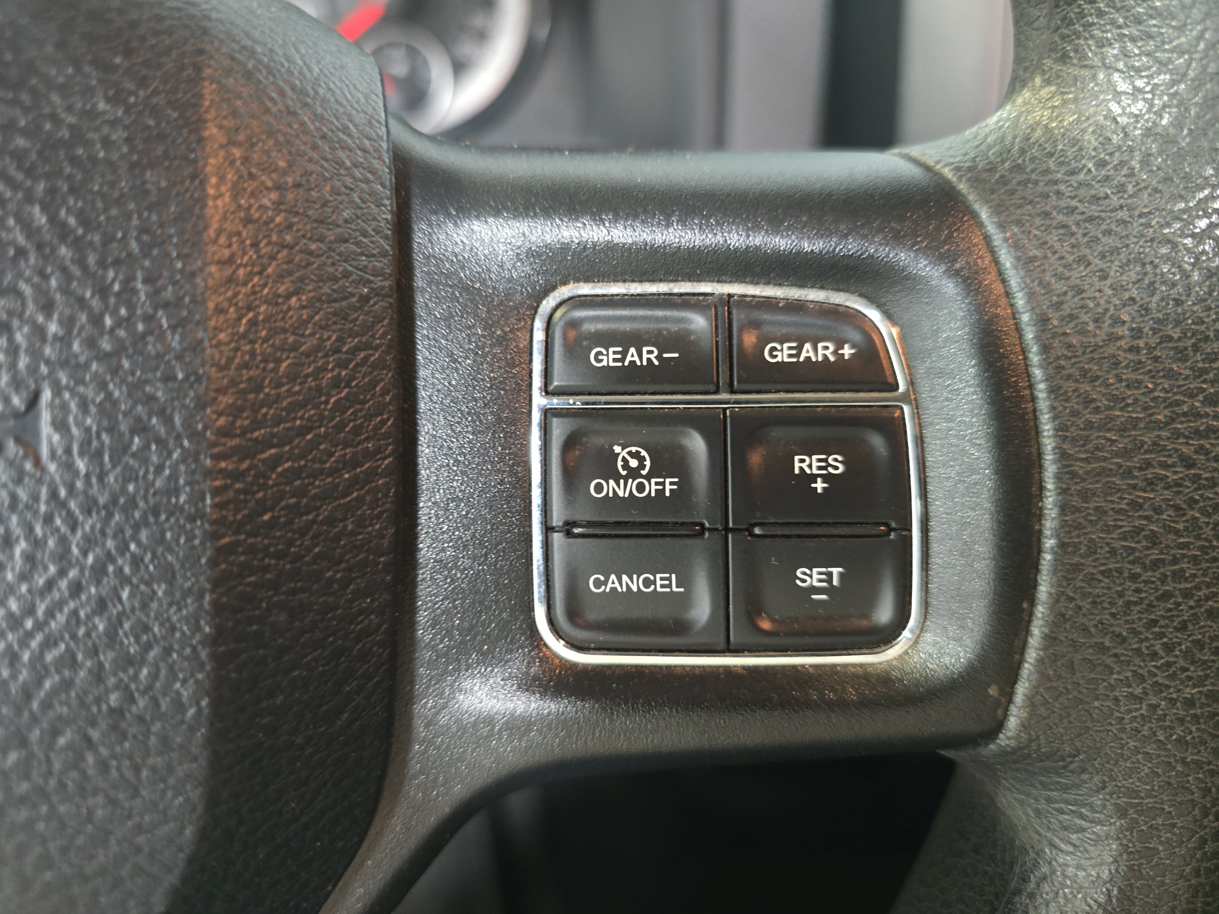 Used 2018 RAM 1500 Express w/ Express Value Package AWD/4WD image 15
