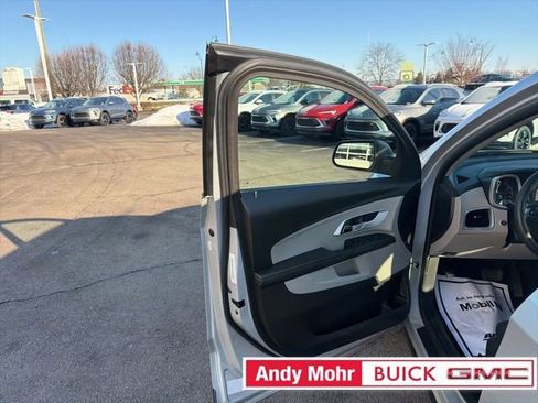 Used 2010 Chevrolet Equinox LS image 26