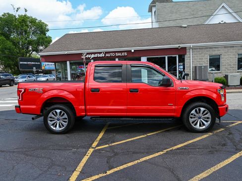 Used 2017 Ford F150 XL w/ Equipment Group 101A Mid AWD/4WD image 8
