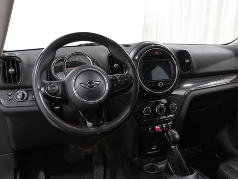 Used 2019 MINI Cooper Countryman image 6
