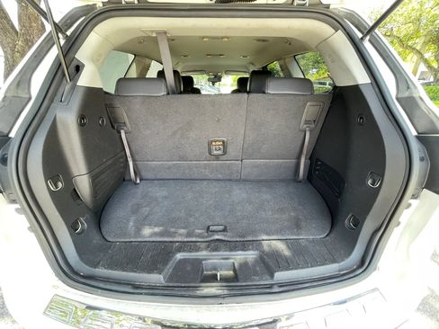 Used 2014 Chevrolet Traverse LTZ AWD/4WD image 35