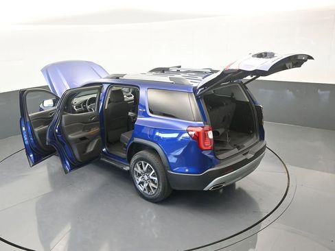 Used 2023 GMC Acadia SLE w/ Driver Convenience Package image 70